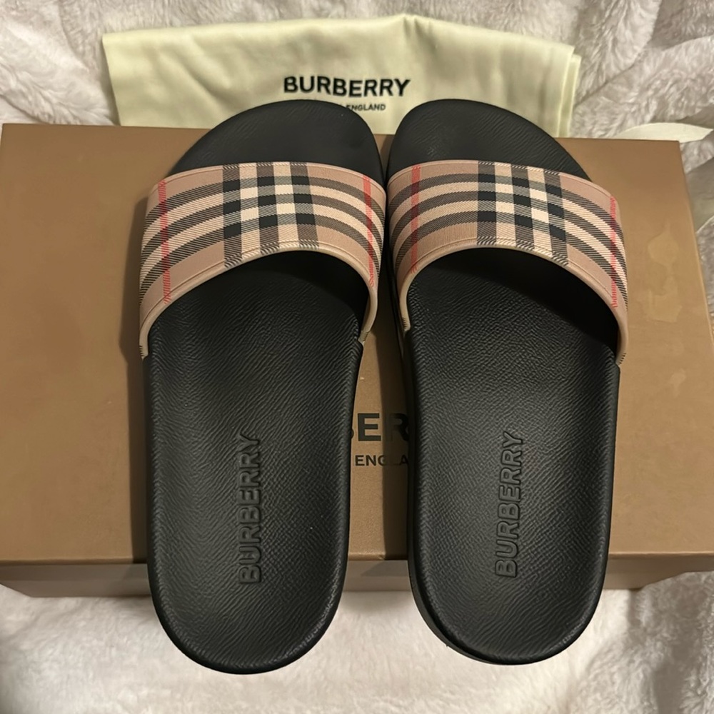Burberry Furley slides